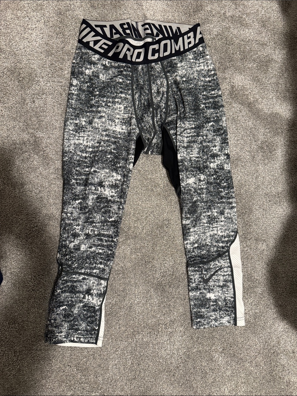 Nike Grey & Black Marble-Print Compression Tights